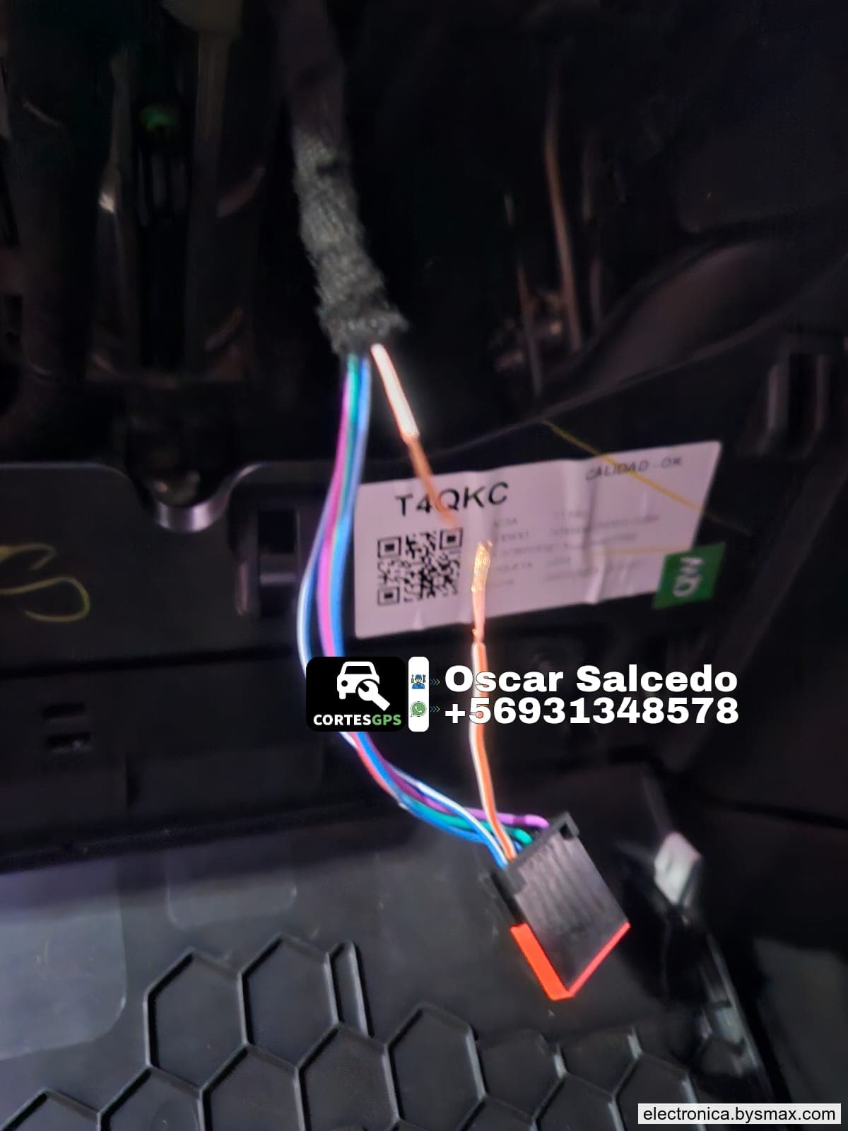 Paso 1: CORTE A IGNICIÓN, CABLE COLOR BLANCO CON FRANJA NA