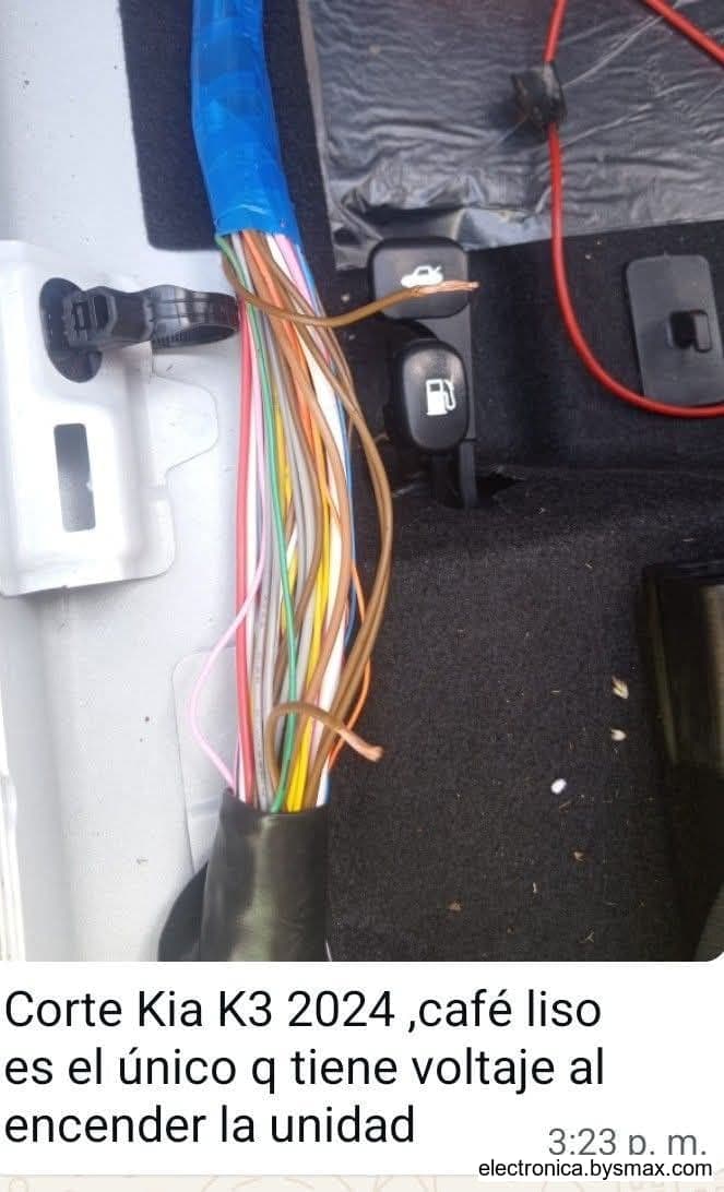 Paso 1: CORTE A LA BOMBA, CABLE COLOR CAFÉ UBICADO EN EL E